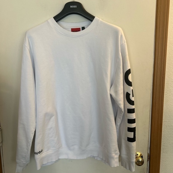 HUGO Other - Hugo men's XL White crewneck sweater with black logos
